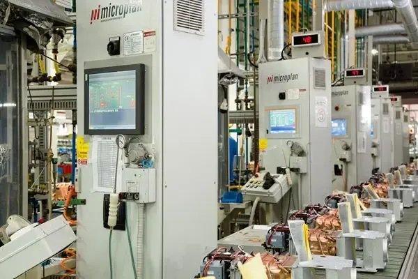 探秘阿里斯顿全球自动化生产基地 当科技邂逅热水, 解码未来家居温度